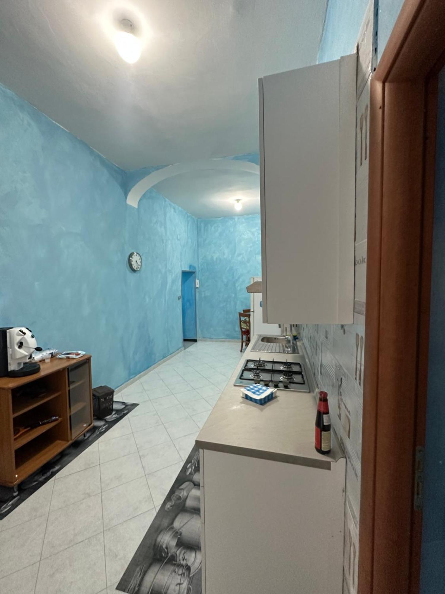 Holiday House Clara&Vincenzo Наполи Екстериор снимка
